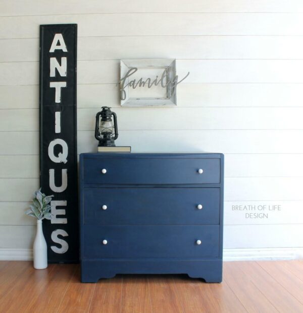 Bunker Hill Blue Chalk Mineral Paint - Image 3