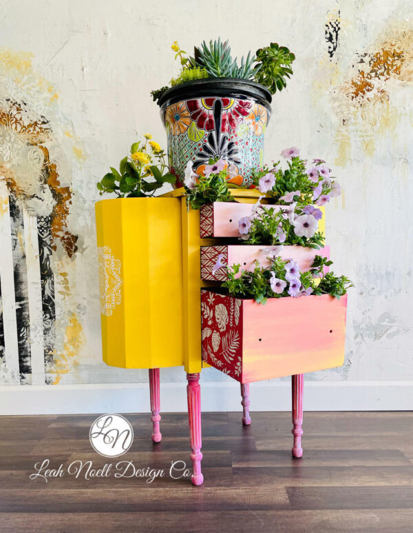 Daisy Chalk Mineral Paint - Image 2